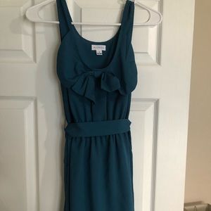 Short sleeved dress